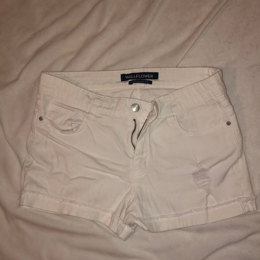 white distressed shorts